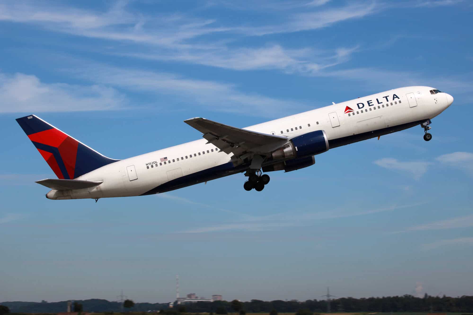 Guide to Working at Delta Air Lines - Forage